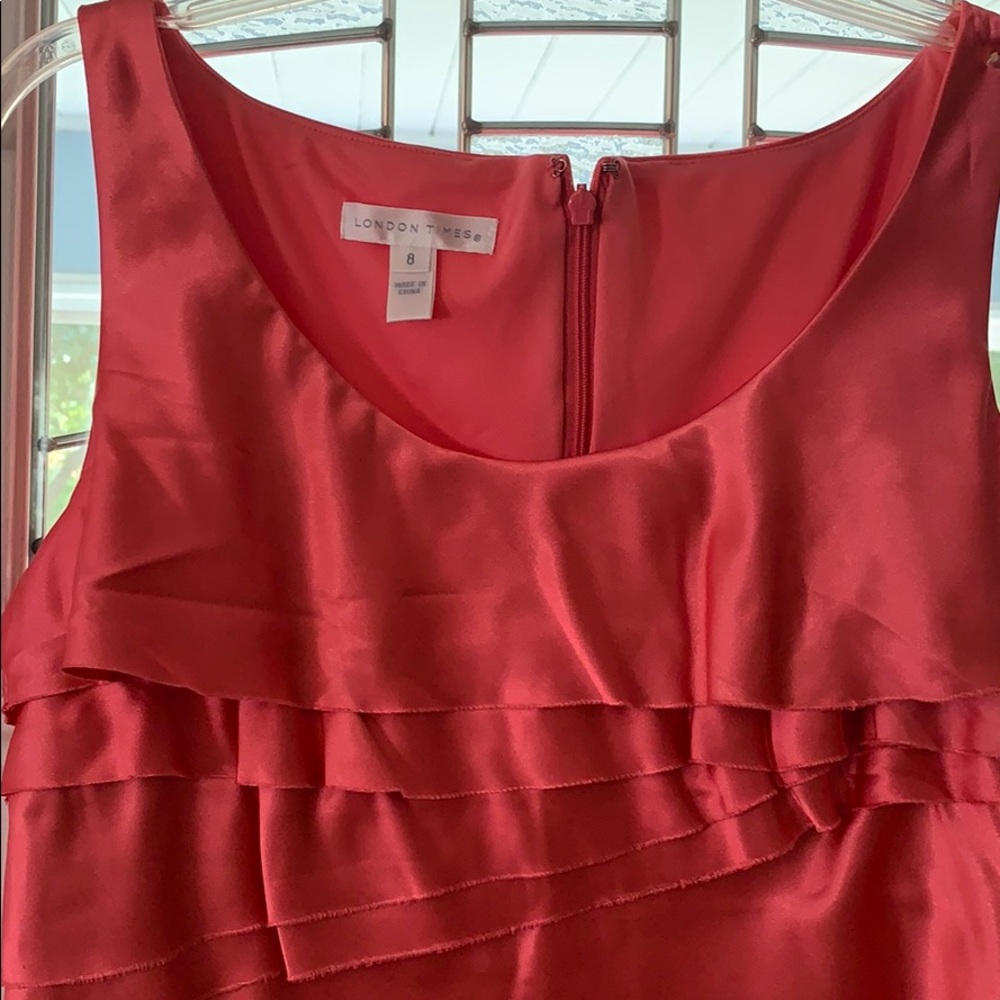 Pink dress - Picture 2 of 5